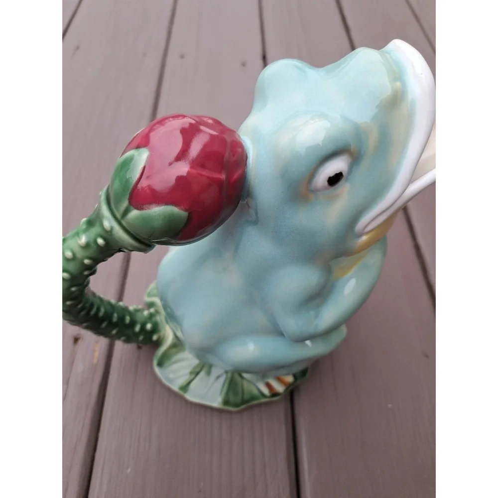 Vintage Majolica Porcelain Frog On Lily Pad Pitcher Stoneware